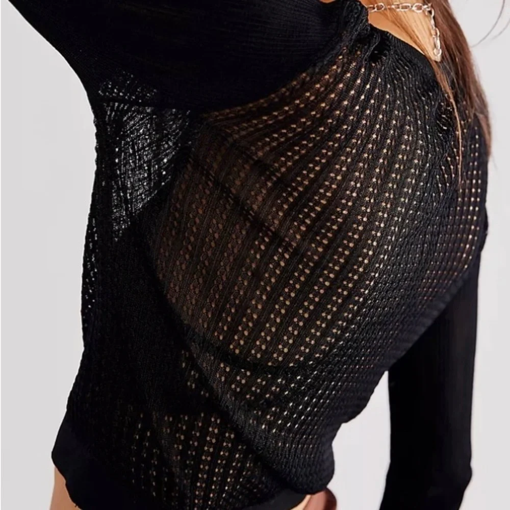 Free‎ People H20 Crew Pullover Black size S NWT